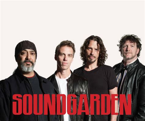 Black Hole Sun - Soundgarden ผสมผสานเสียงกีตาร์หนักแน่นกับทำนองร้องอันหลอนหลอน